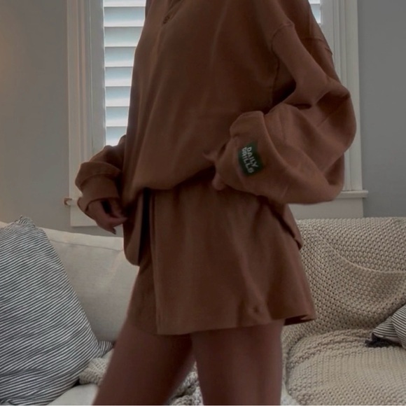 Daily Drills Pants - Daily Drills Thermal Resort Shorts - Mousse
M/L